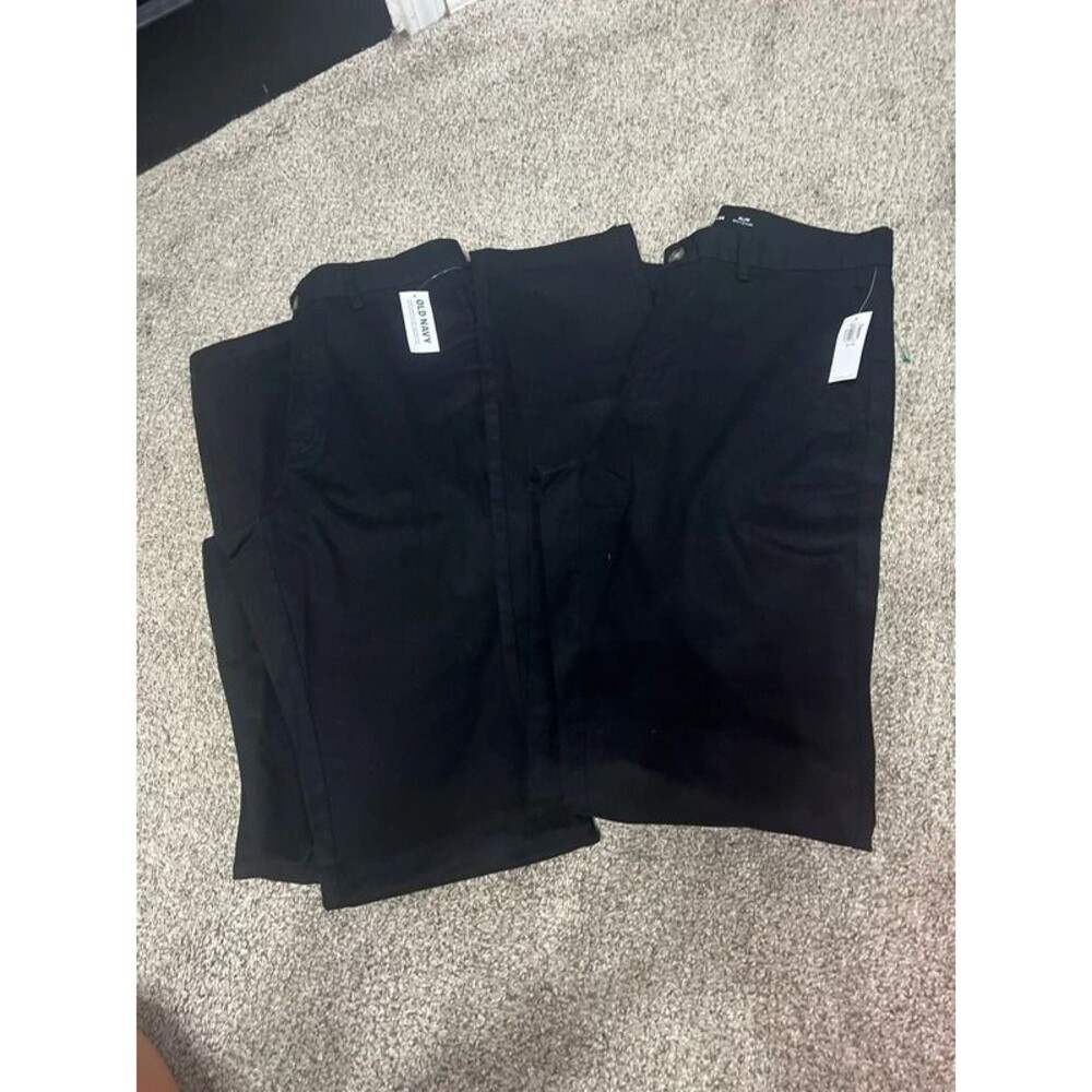 NWT 2 Old Navy men’s slim black pants 30x36